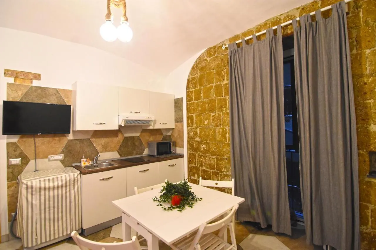 Un Salto A Napoli Apartamento Italia